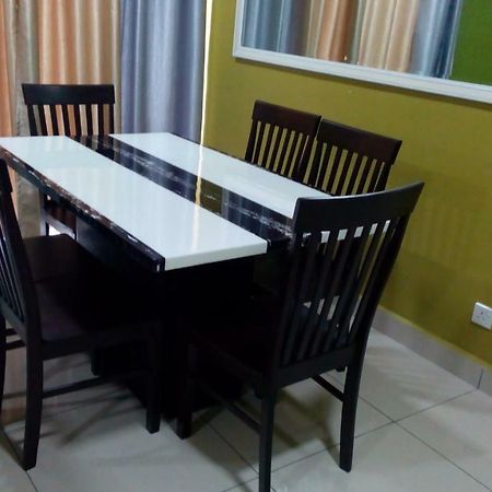 Mintsuite Homestay 普特拉贾亚 外观 照片